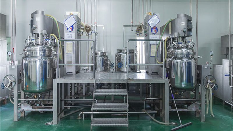 反应釜与搅拌罐：型号差异解析